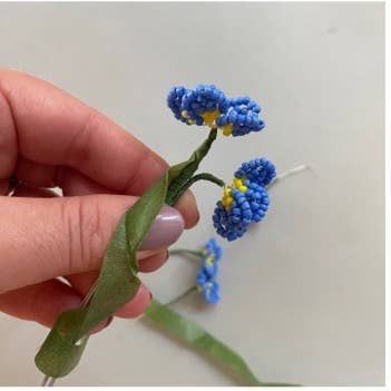 Beaded Flower Craft Kit - Forget Me Not. A creative gift idea.