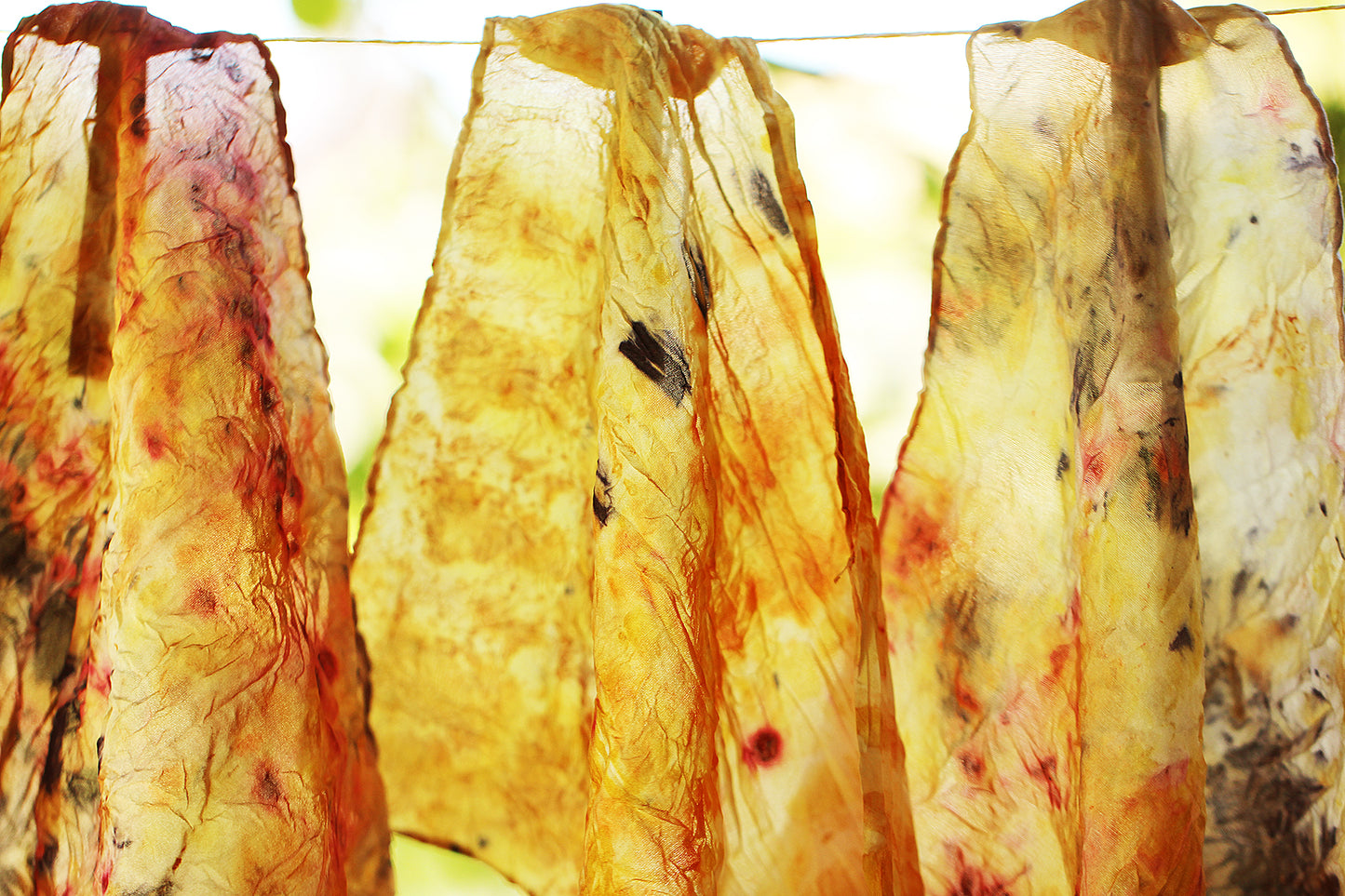 {5/22 • 5/29 • 6/5} Intro to Botanical Dyeing: dyeing fiber and fabric with plants
