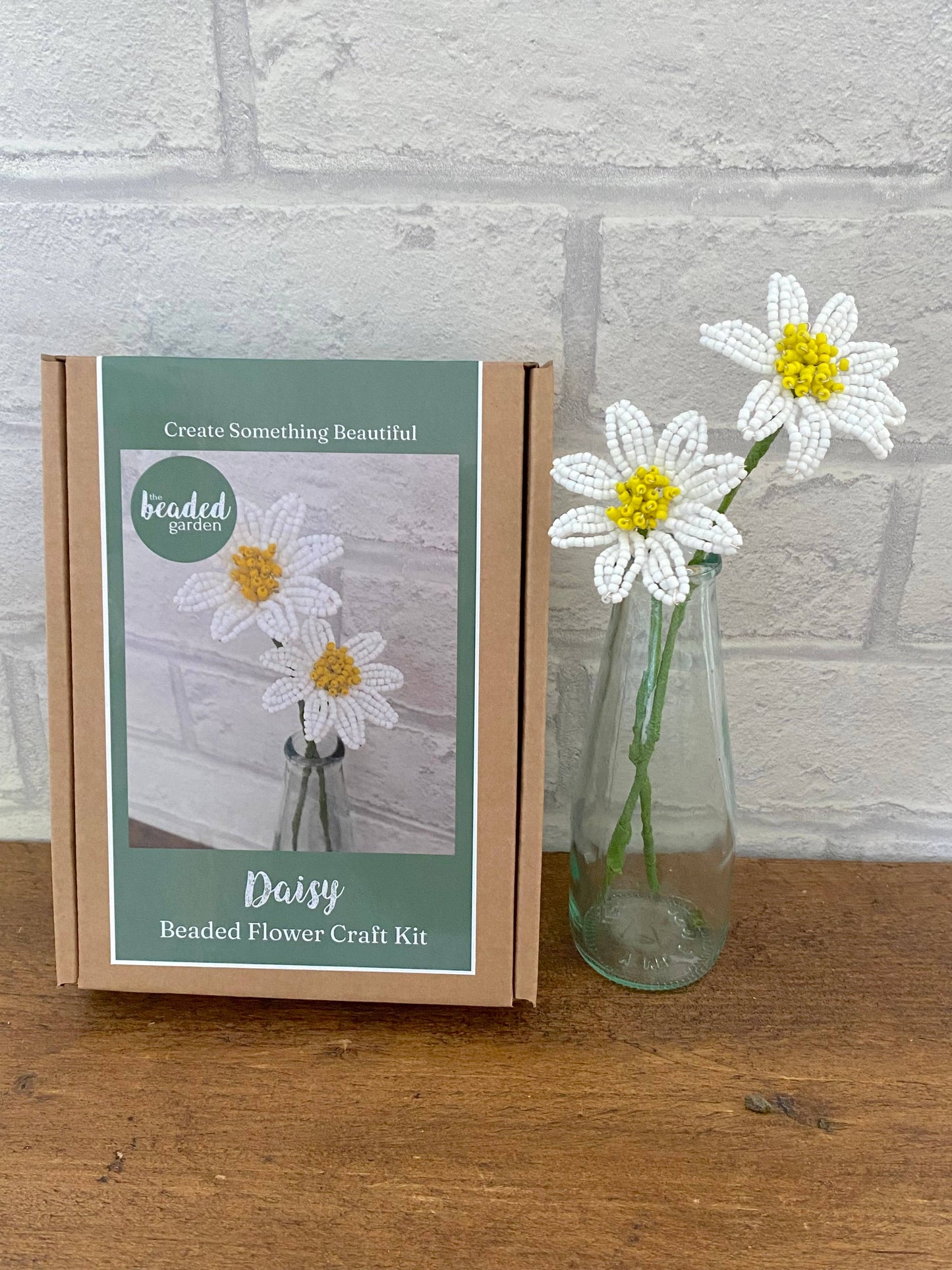 Beaded Flower Craft Kit - Daisy. A creative gift idea.