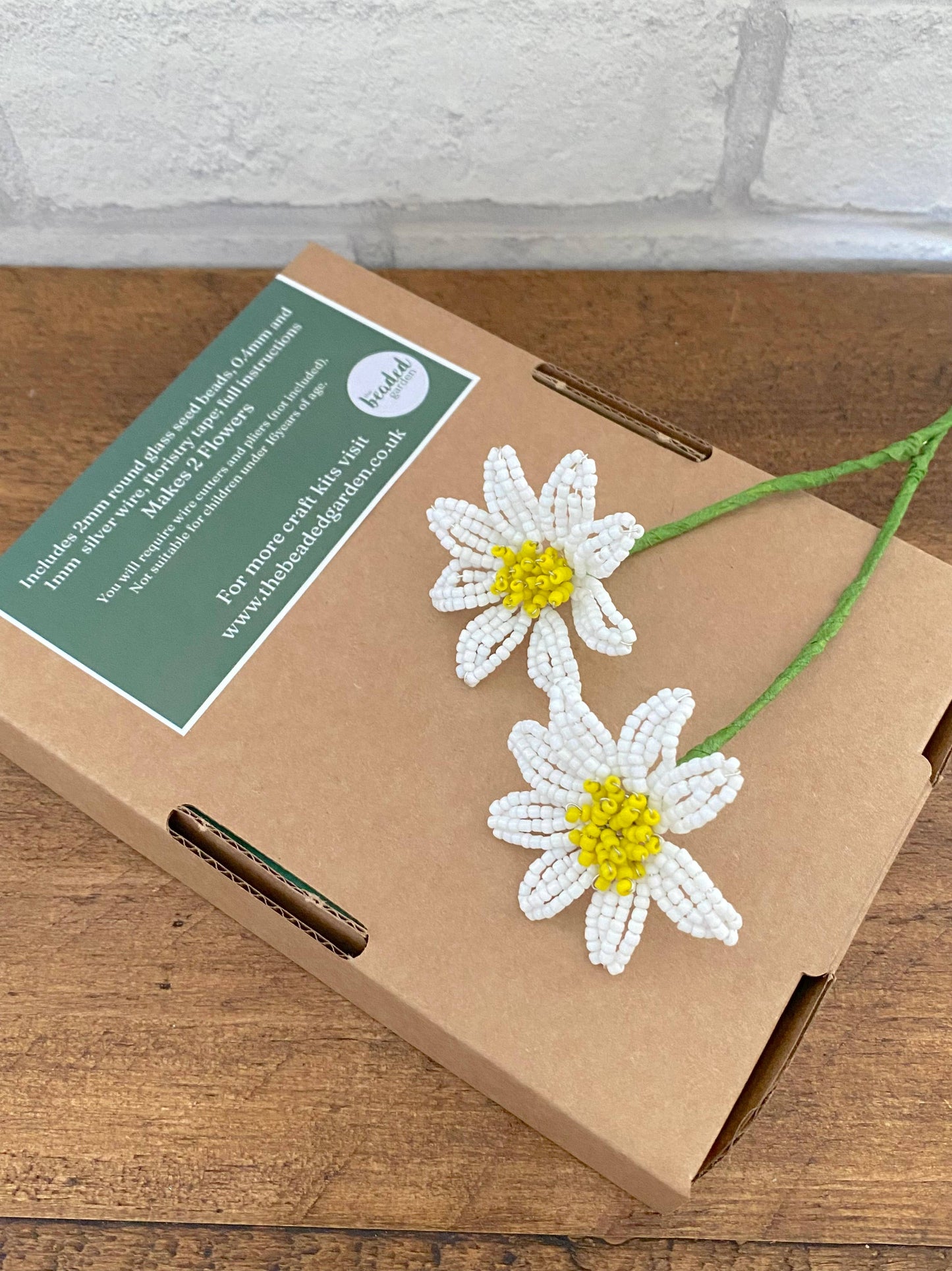 Beaded Flower Craft Kit - Daisy. A creative gift idea.