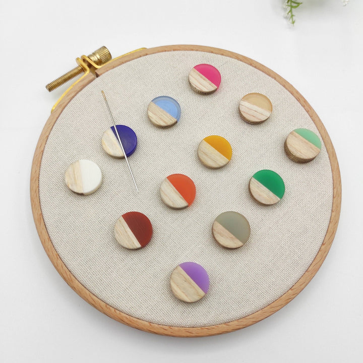 Small Round  needle minder