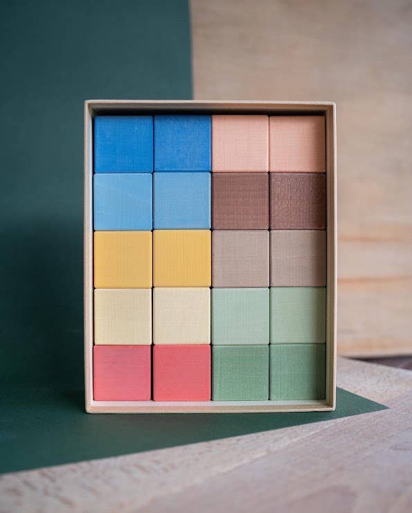 Meshka Rainbow and Nude Cubes