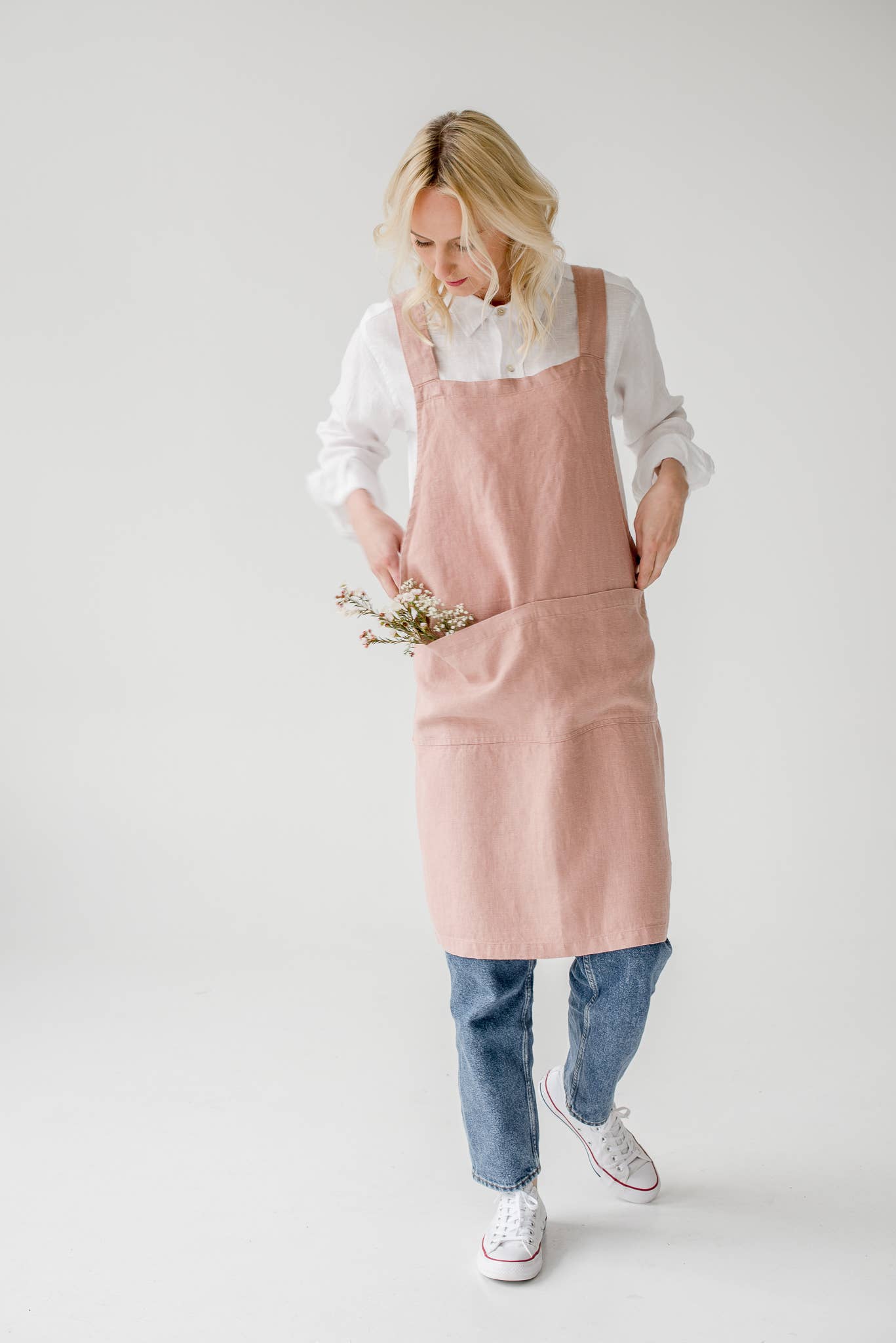 Cafe Creme Linen Japanese Crossback Apron