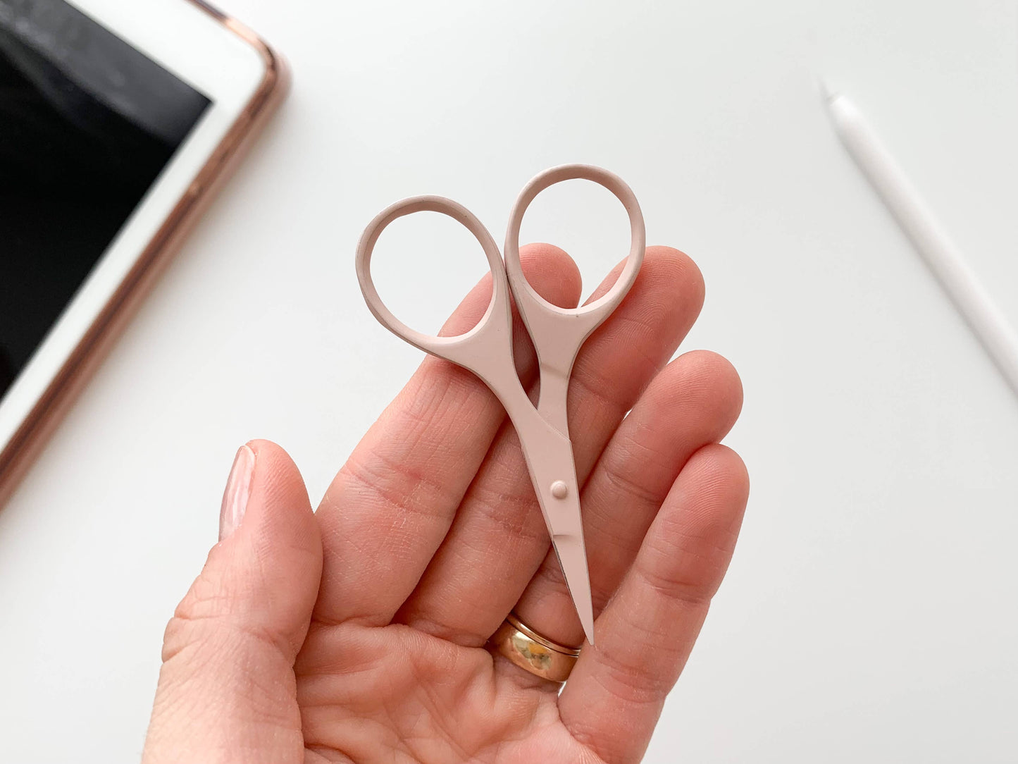 Small needlecraft scissors, tiny embroidery scissors