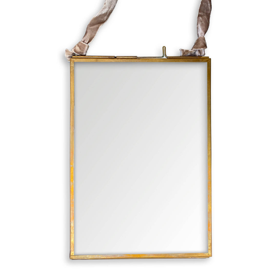 Glass &amp; Brass Frame / 5” x 7” / French Graffiti