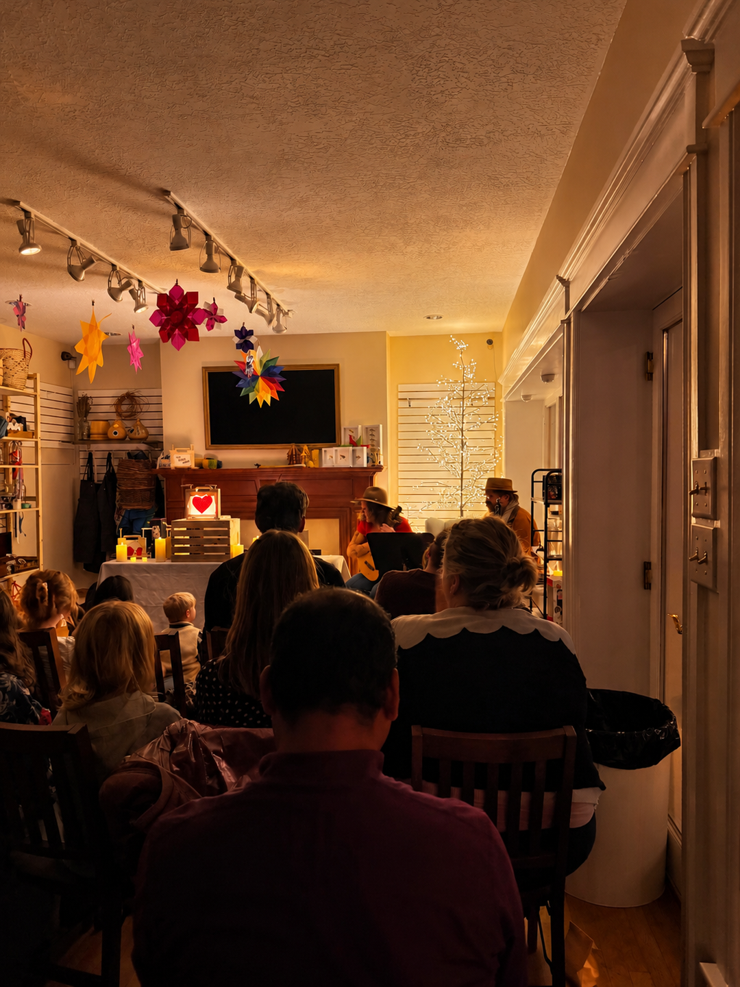 {1/30} Crankie Box Theater Night | An Evening of Handmade Storytelling