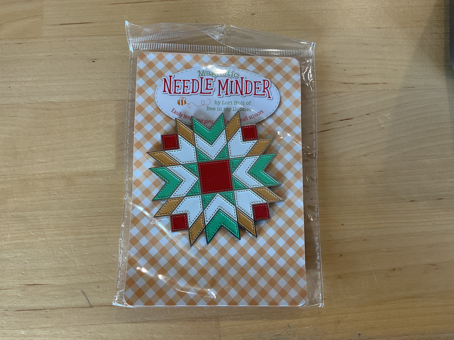 Gingham Star Needle Minder