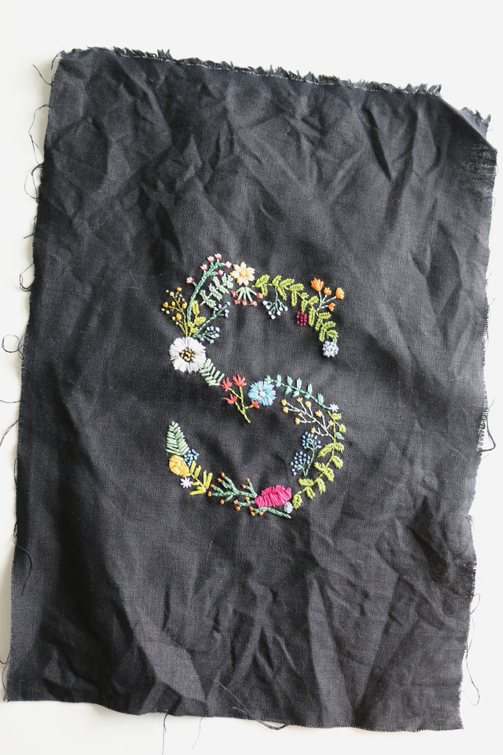 {8/8} Botanical Embroidery with Rebecca Woolston