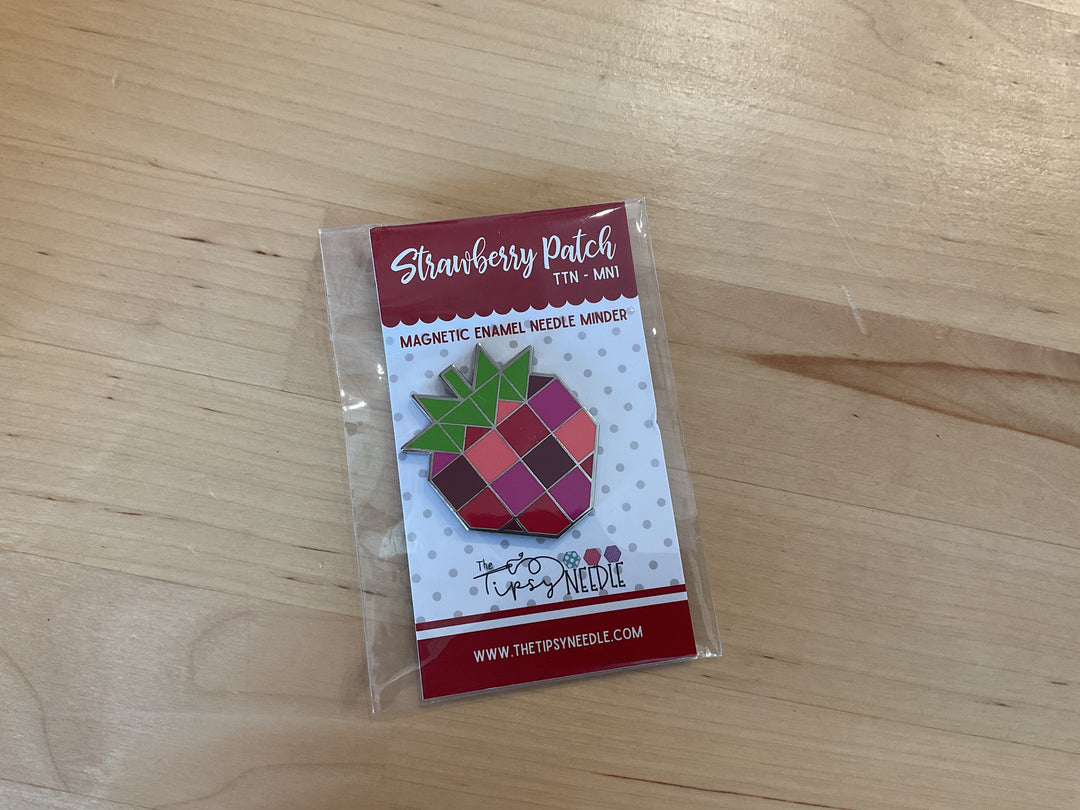 Strawberry Patch Needle Minder