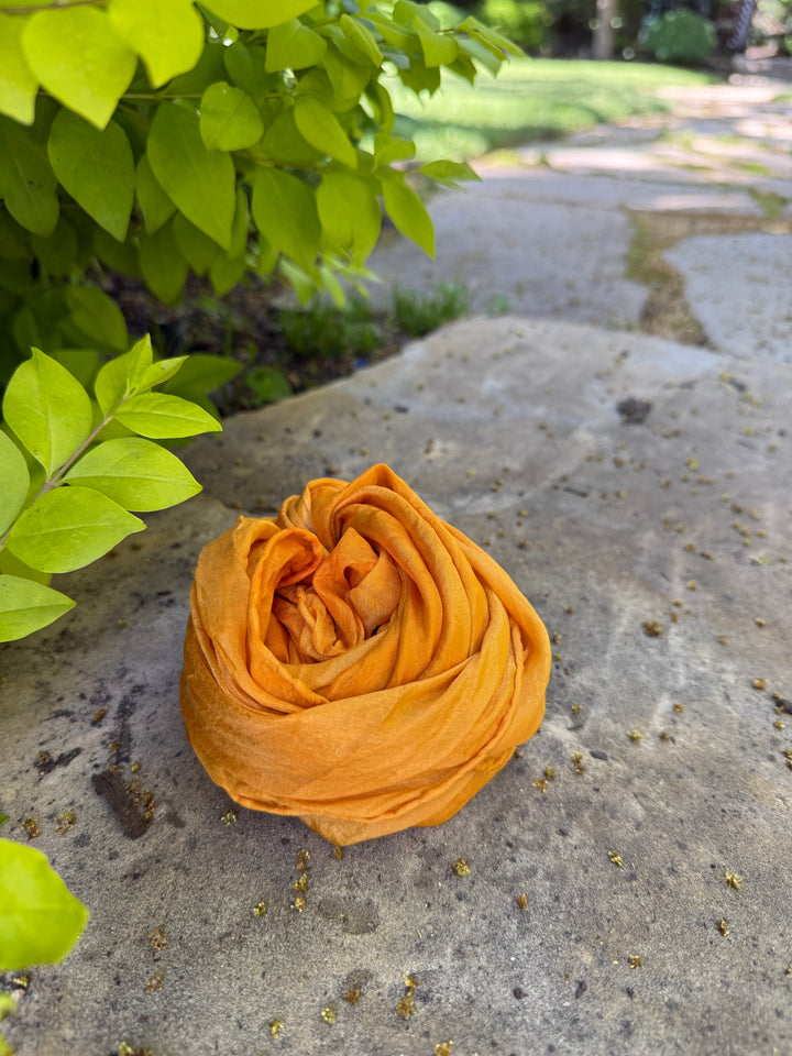Sunshine silk in a jar