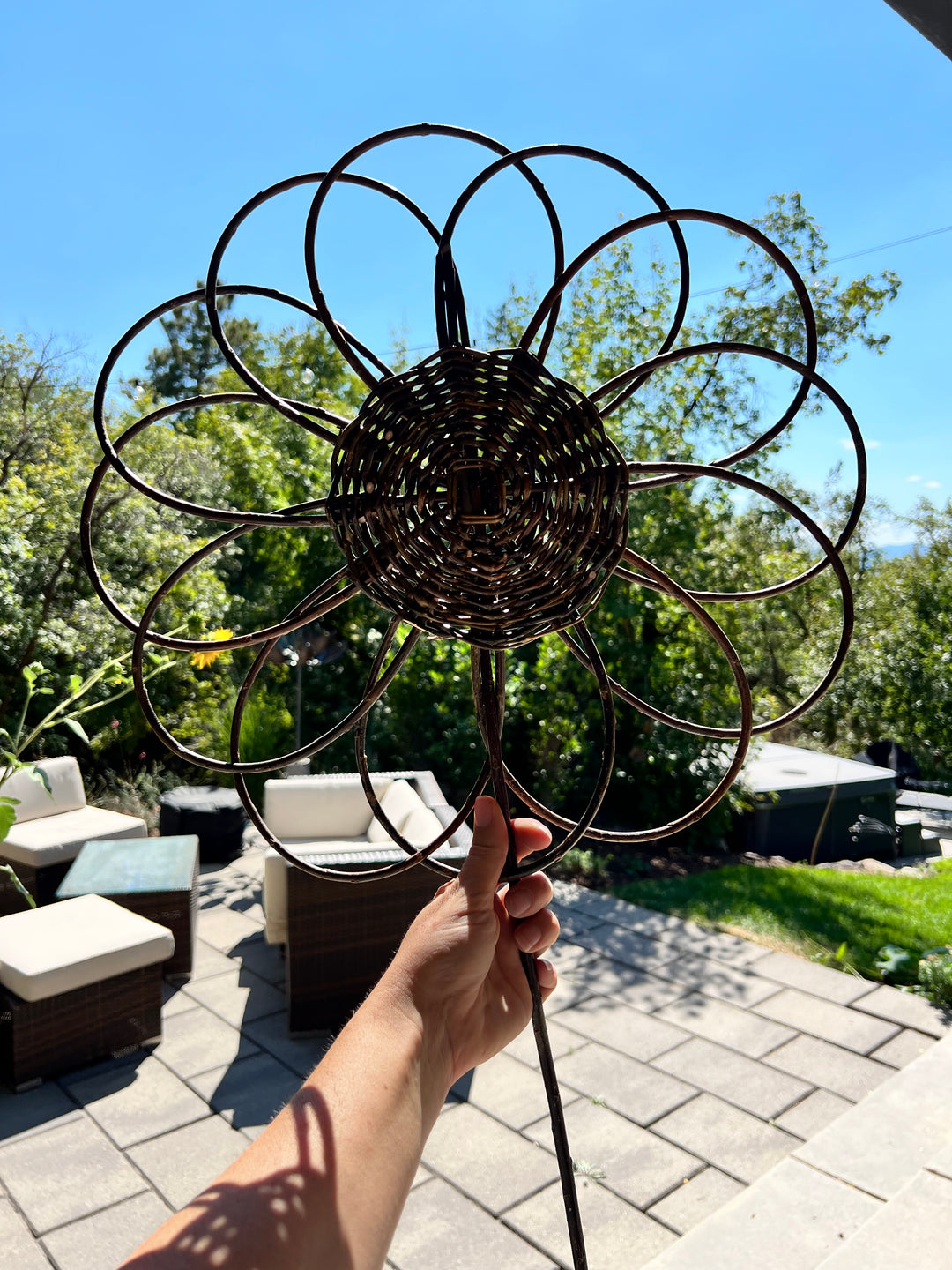 {8/22} Woven Willow Flowers