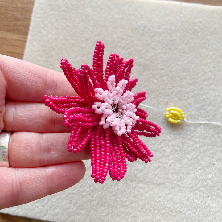 Beaded Flower Craft Kit - Gerbera (Pink). A creative gift.