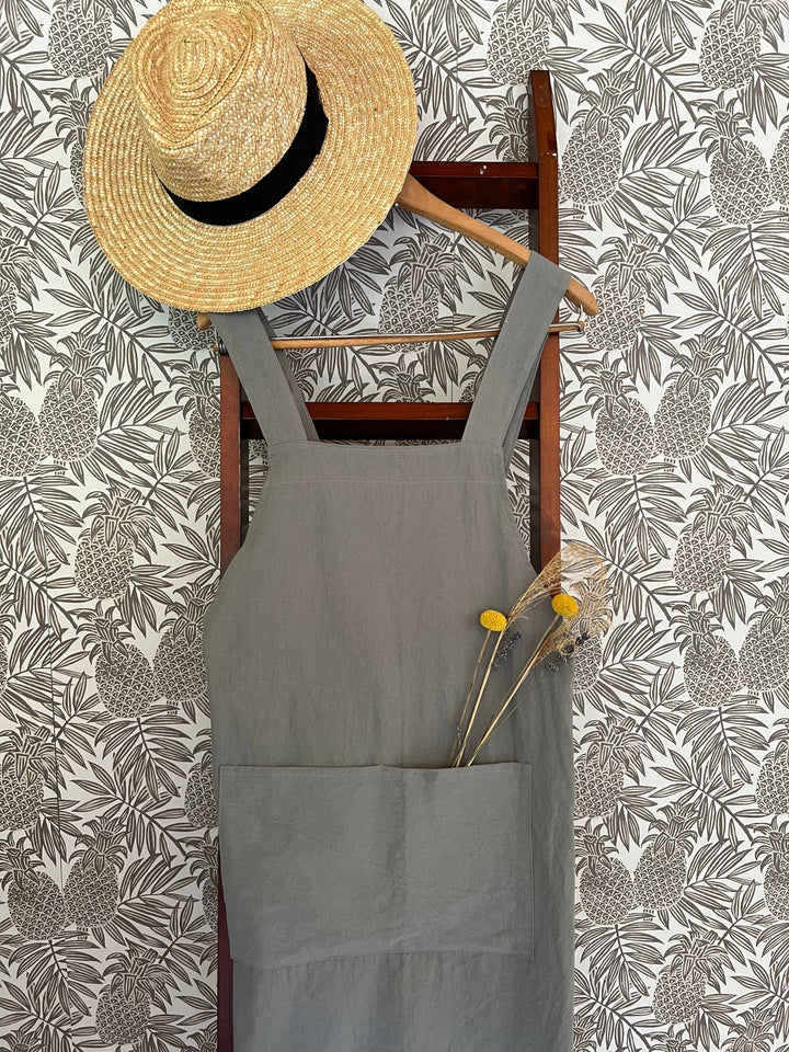 Cotton Cross-Back Apron