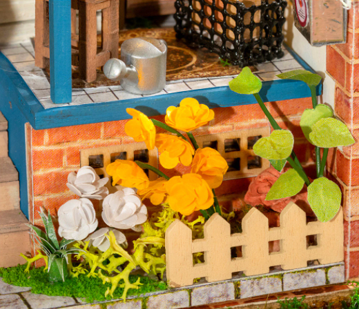 Dream Yard – DIY Miniature House Kit