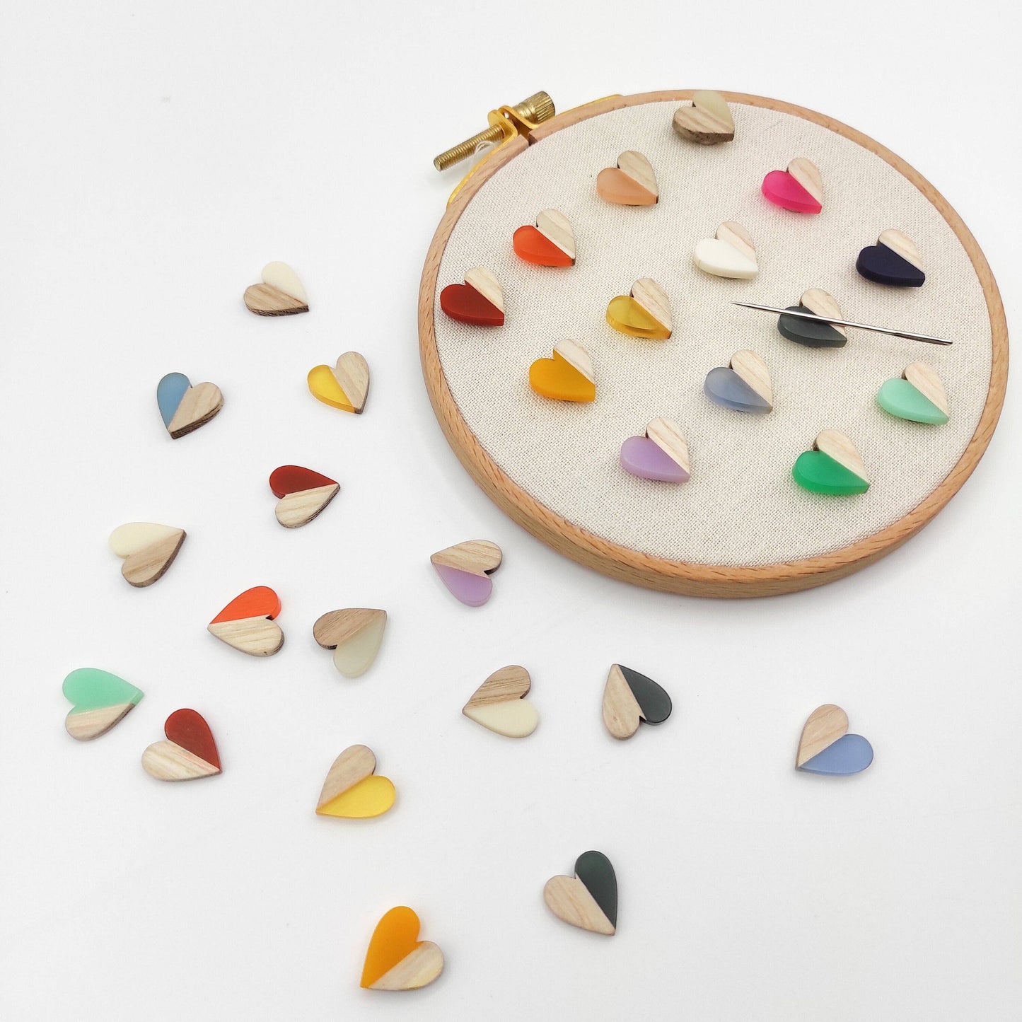 Small Heart needle minder